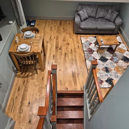 Charming 1 Bed Peak District Barn Conversion Foolow エクステリア 写真