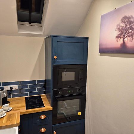 Charming 1 Bed Peak District Barn Conversion Foolow エクステリア 写真