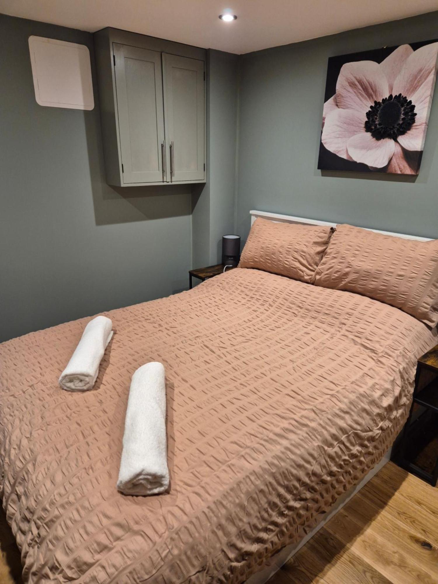 Charming 1 Bed Peak District Barn Conversion Foolow エクステリア 写真